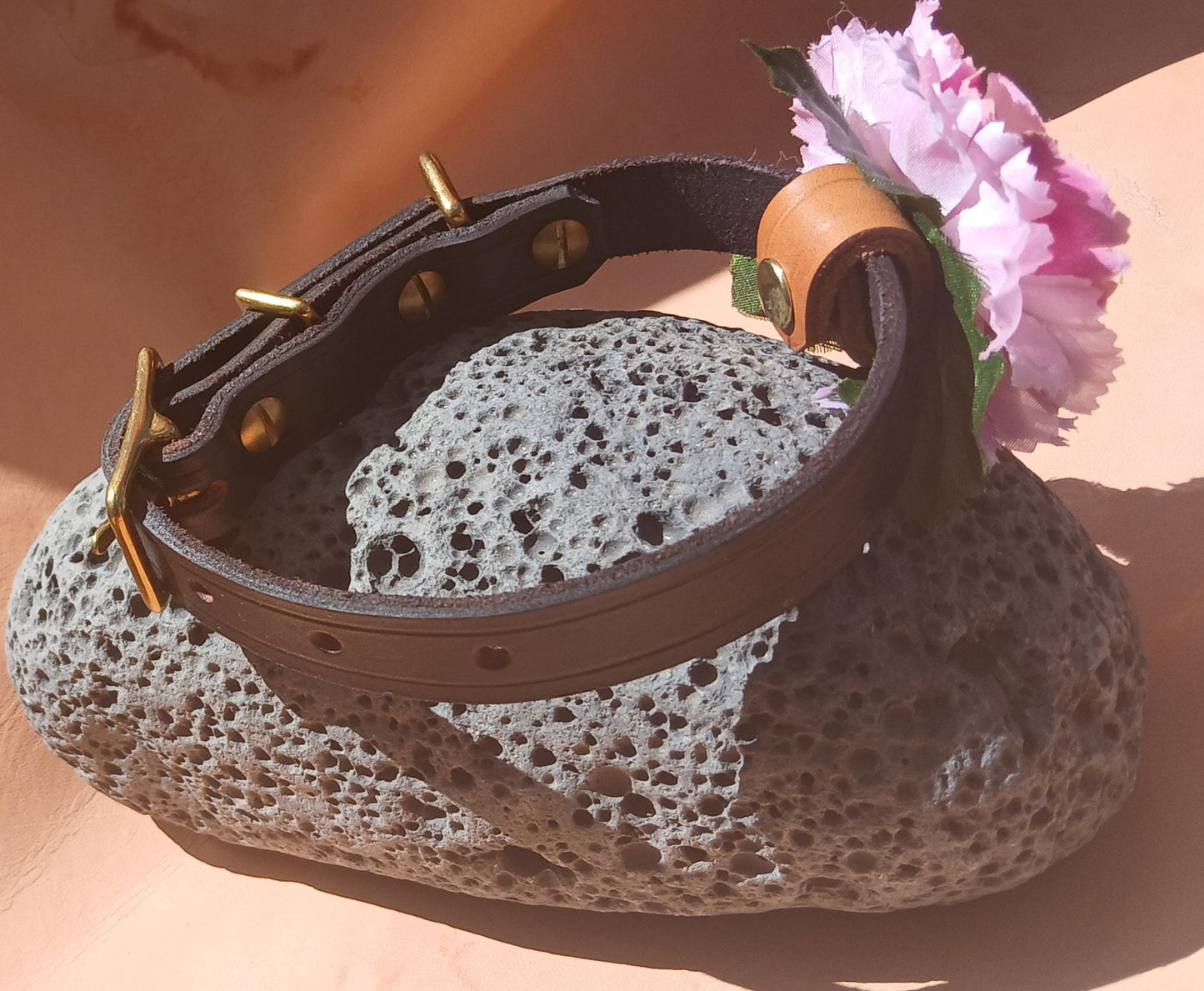 Hand Made Leather Dog Collar with Snap on Joyz Flower