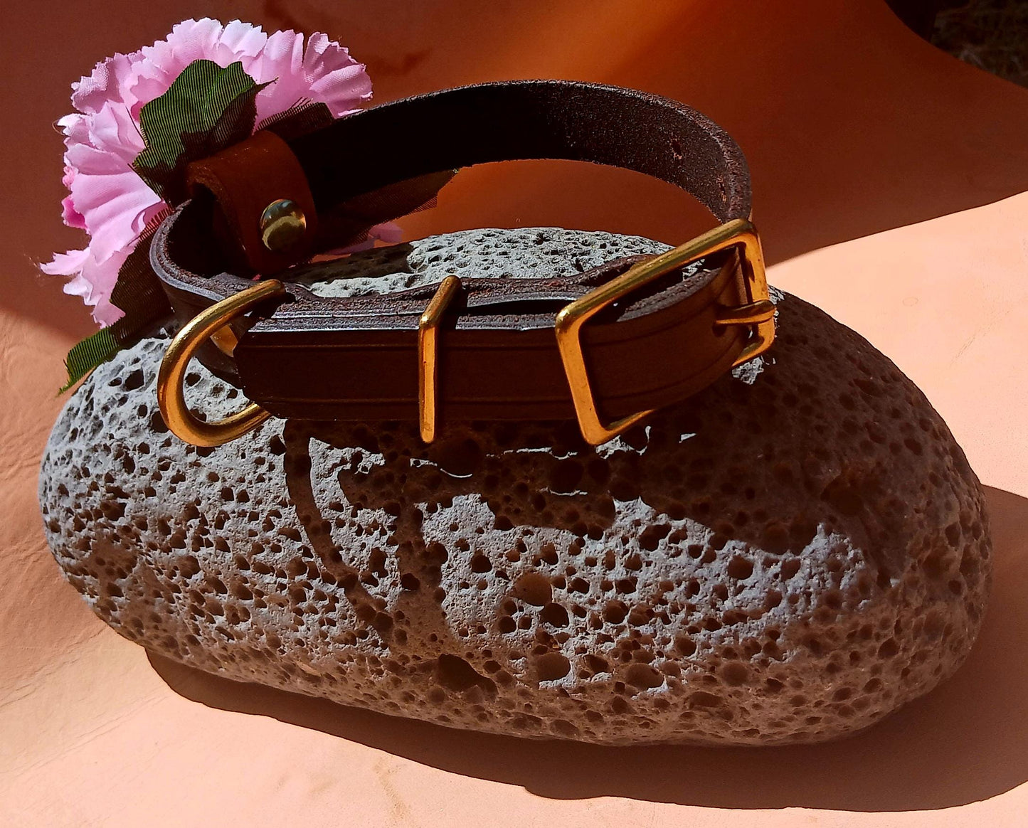 Hand Made Leather Dog Collar with Snap on Joyz Flower