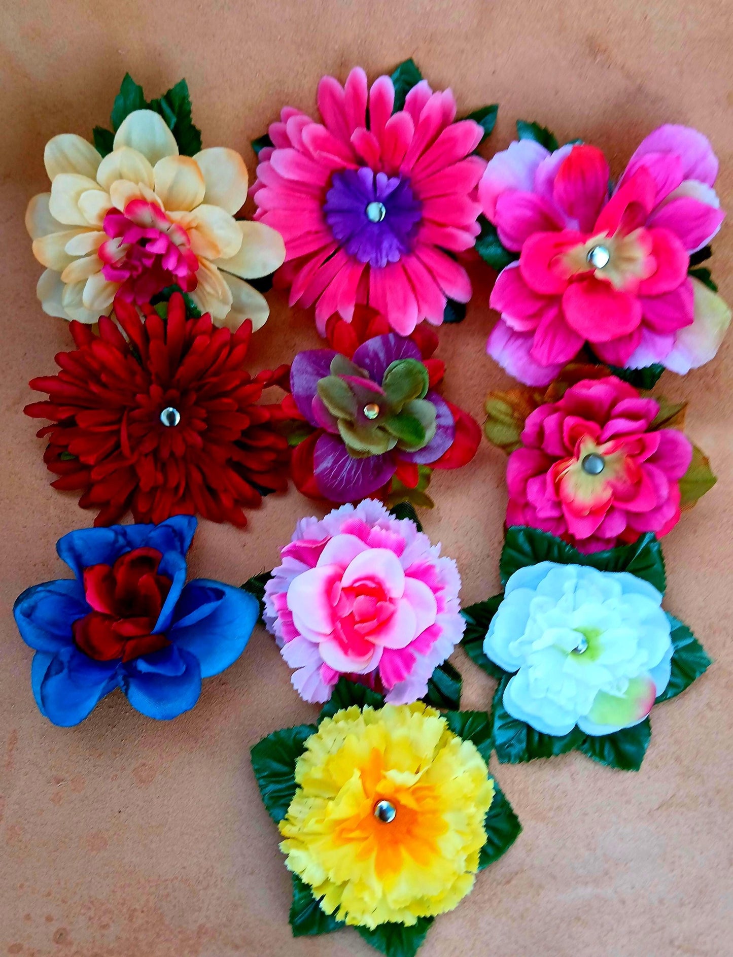 Hand Made Leather Dog Collar with Snap on Joyz Flower